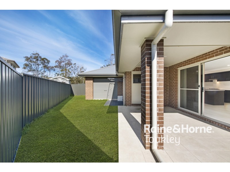 3 Stanhope Crescent, Wadalba NSW 2259