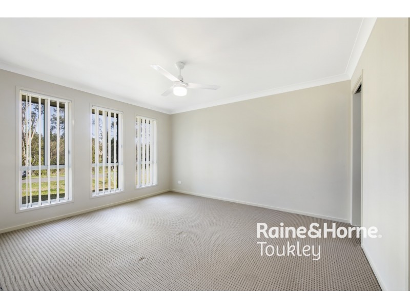 3 Stanhope Crescent, Wadalba NSW 2259