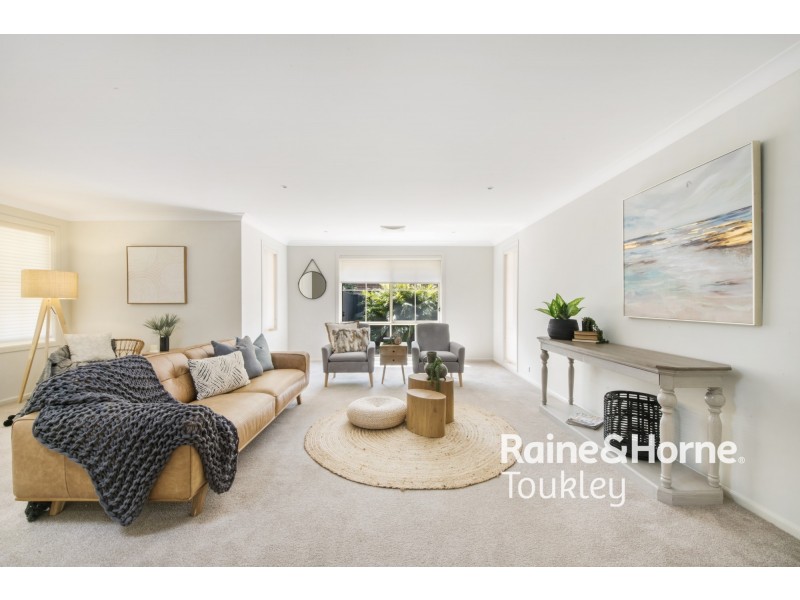 30 Cherry Blossom Crescent, Hamlyn Terrace NSW 2259