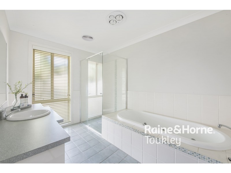 30 Cherry Blossom Crescent, Hamlyn Terrace NSW 2259