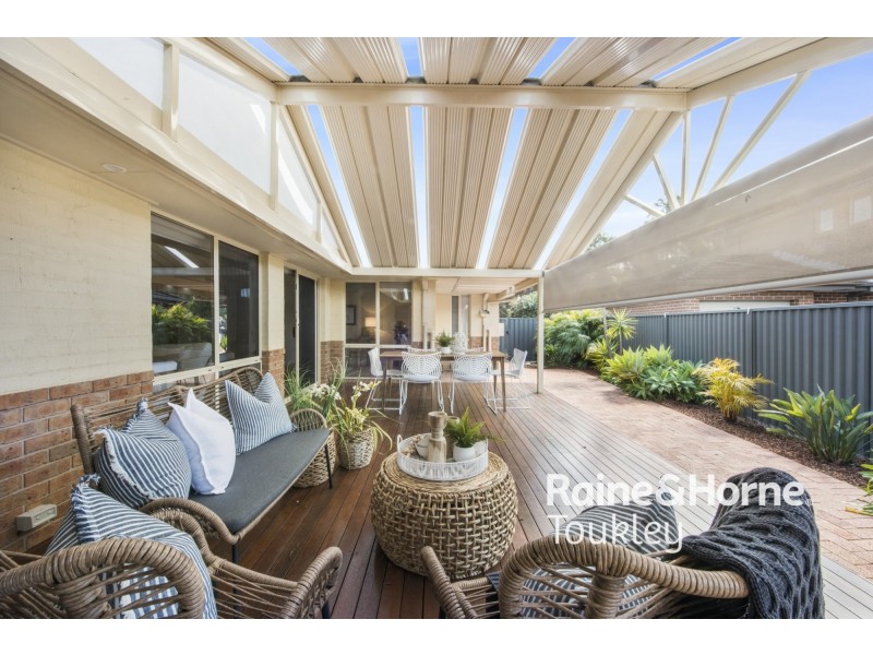 30 Cherry Blossom Crescent, Hamlyn Terrace NSW 2259