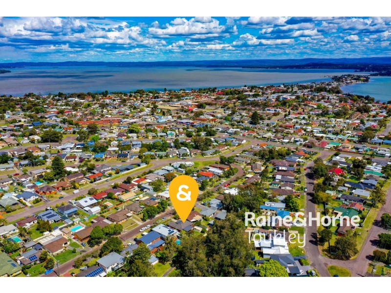 18 Nicholson Crescent, Toukley NSW 2263