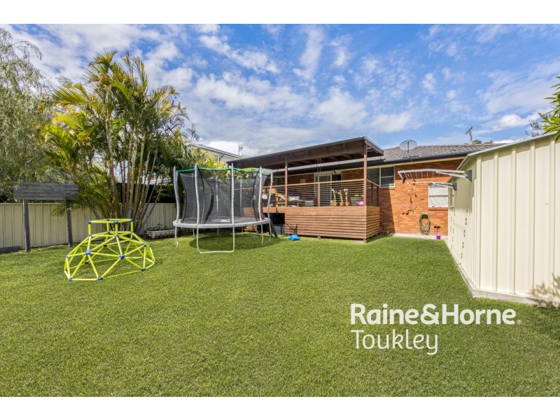 18 Nicholson Crescent, Toukley NSW 2263
