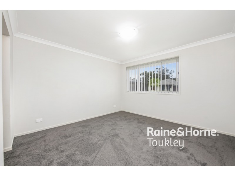18 Birkdale Boulevard, Cessnock NSW 2325