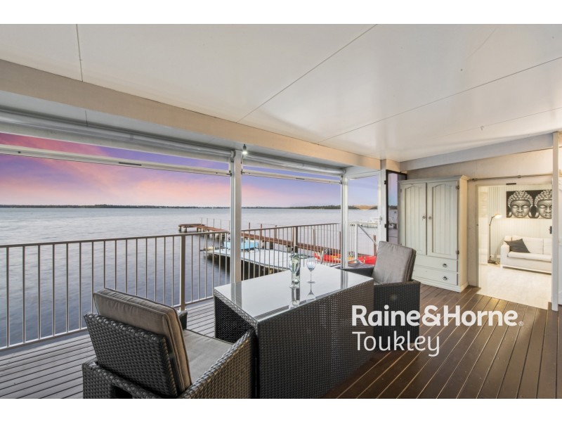 124 Main Road, Toukley NSW 2263