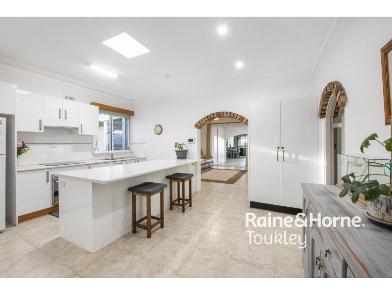 124 Main Road, Toukley NSW 2263