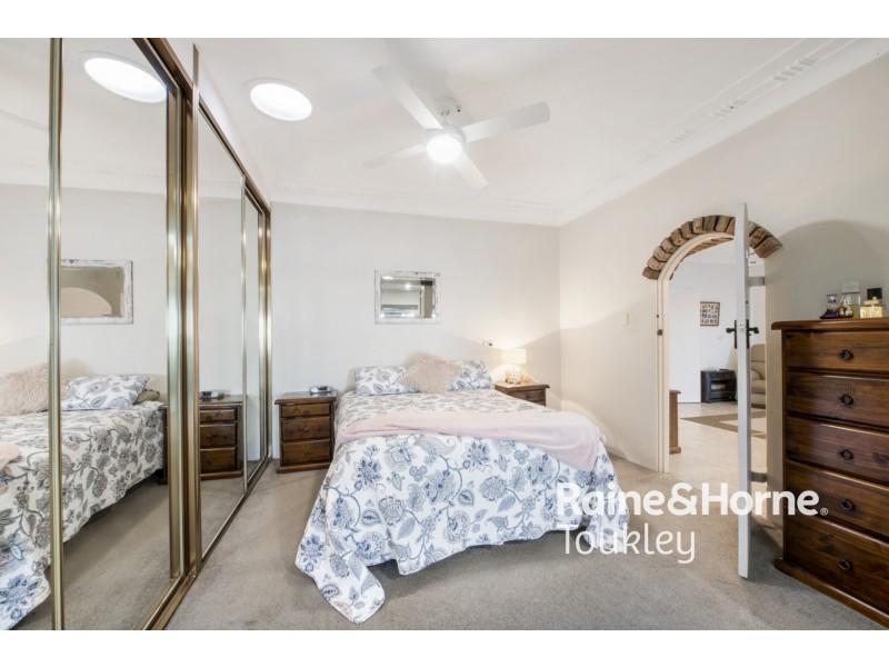 124 Main Road, Toukley NSW 2263