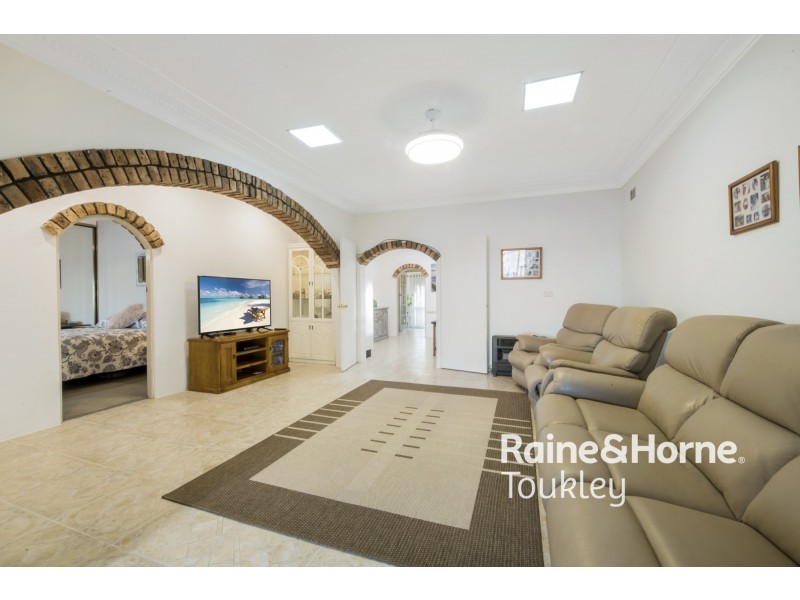 124 Main Road, Toukley NSW 2263