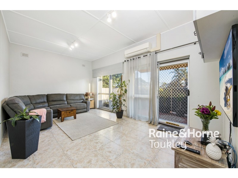124 Main Road, Toukley NSW 2263