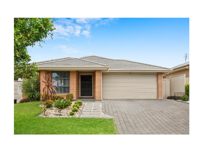 37 Grasstree Avenue, Woongarrah NSW 2259