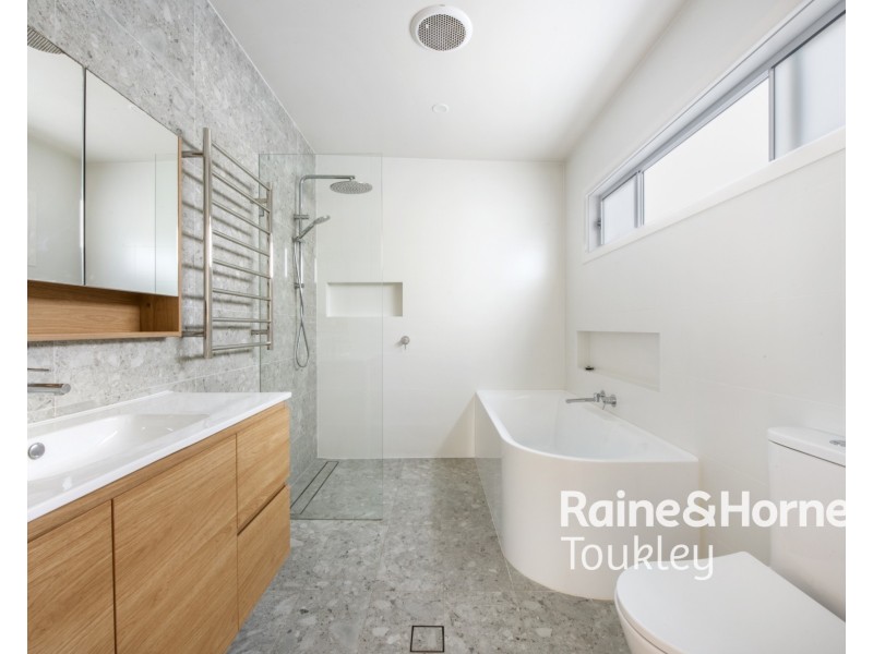 19 Clark Road, Noraville NSW 2263