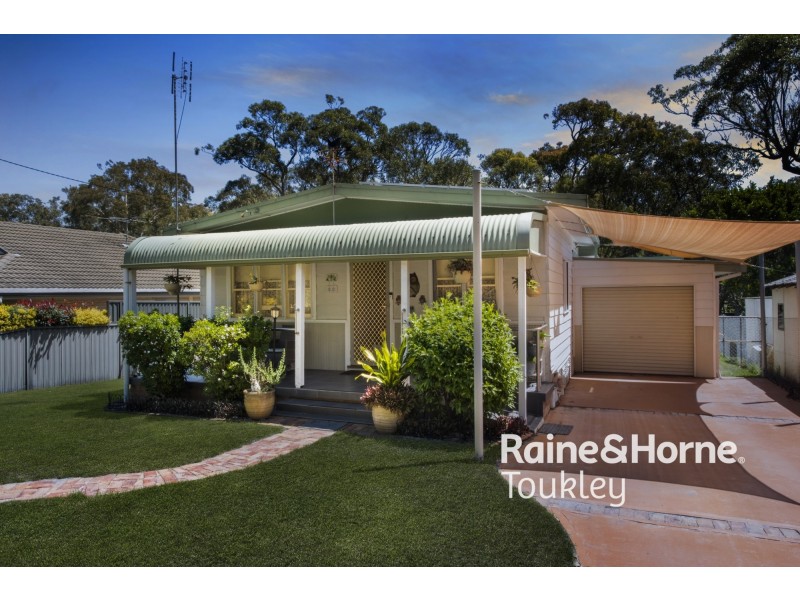 38 Evans Road, Canton Beach NSW 2263