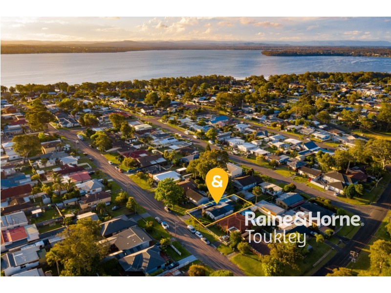 46 Second Avenue, Toukley NSW 2263