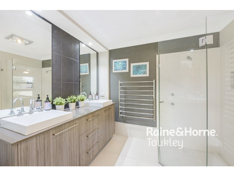 21 Ridgeland Street, Woongarrah NSW 2259