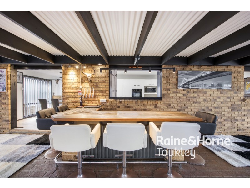 30 Lake Street, Wyee Point NSW 2259