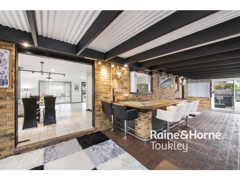 30 Lake Street, Wyee Point NSW 2259
