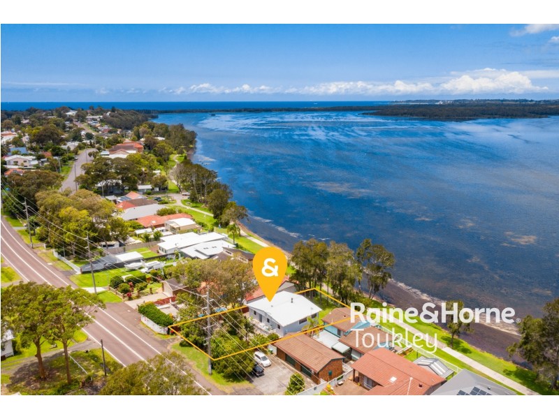 162 Scenic Drive, Budgewoi NSW 2262
