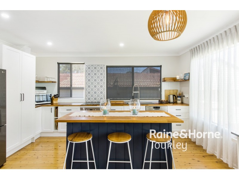 162 Scenic Drive, Budgewoi NSW 2262