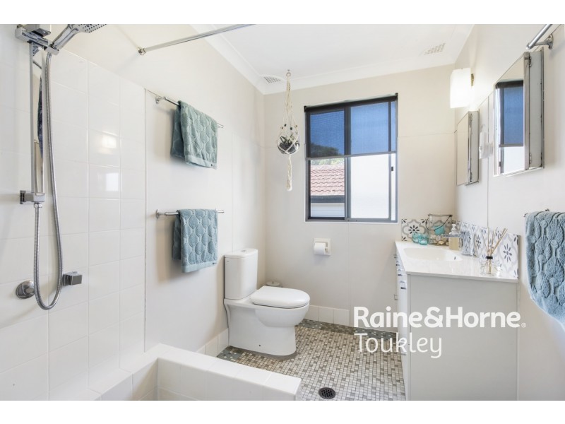 162 Scenic Drive, Budgewoi NSW 2262