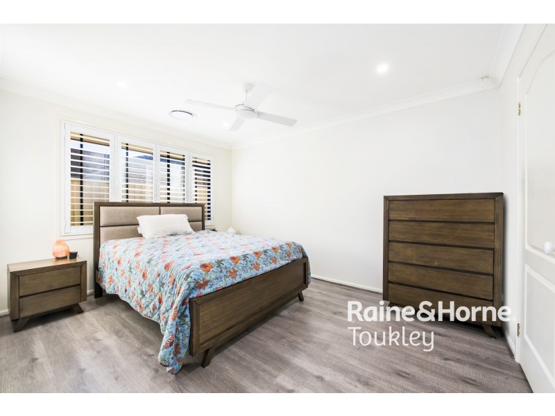 1 Bangalay Close, Blue Haven NSW 2262