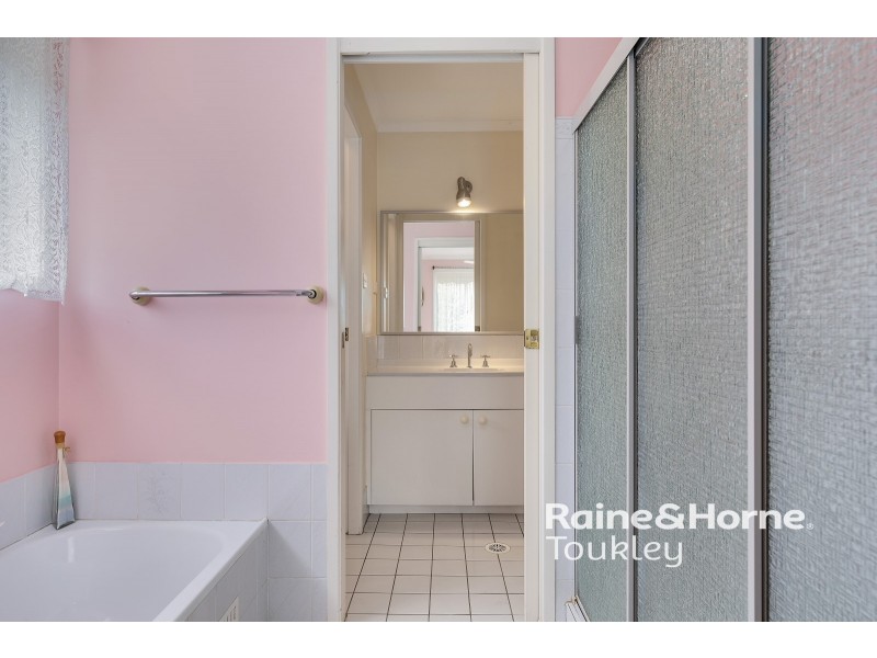 5 Reganza Street, Lake Haven NSW 2263