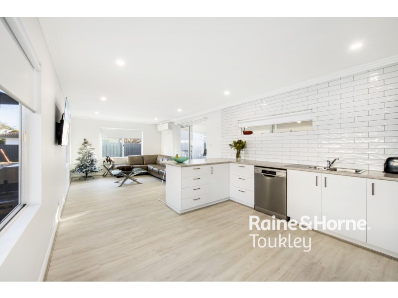 25 Kantara Road, Canton Beach NSW 2263