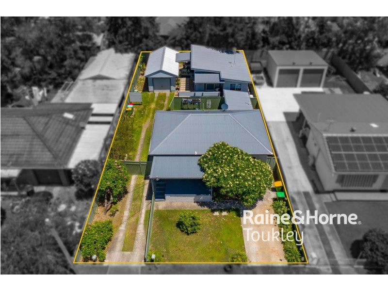 15 Wallis Avenue, Canton Beach NSW 2263