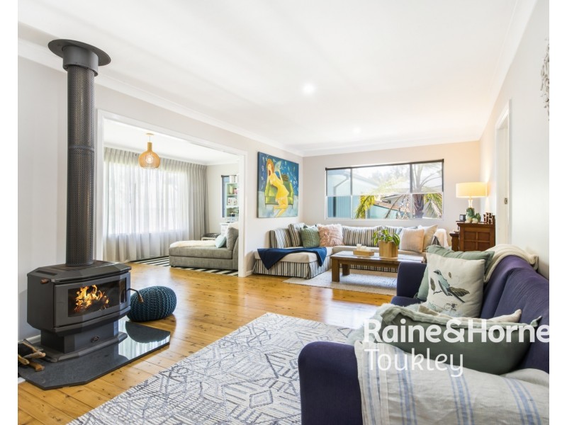 162 Scenic Drive, Budgewoi NSW 2262