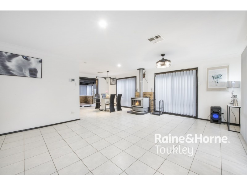 30 Lake Street, Wyee Point NSW 2259