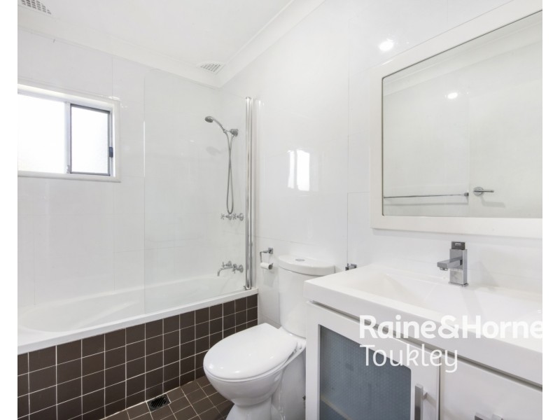 22 Barnard Crescent, Toukley NSW 2263