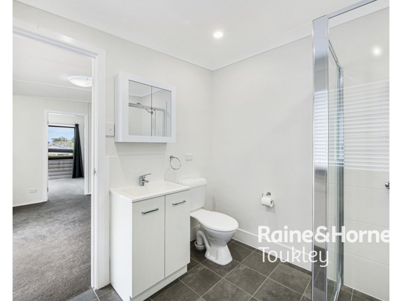 13 Hartog Avenue, Lake Munmorah NSW 2259