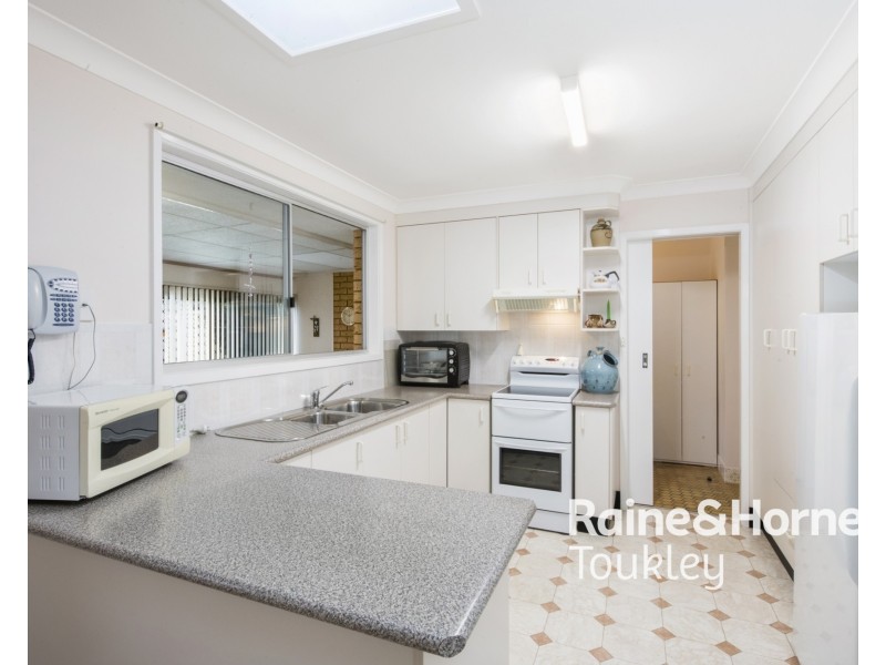 62 Howelston Road, Gorokan NSW 2263