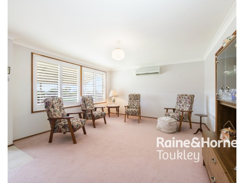 62 Howelston Road, Gorokan NSW 2263