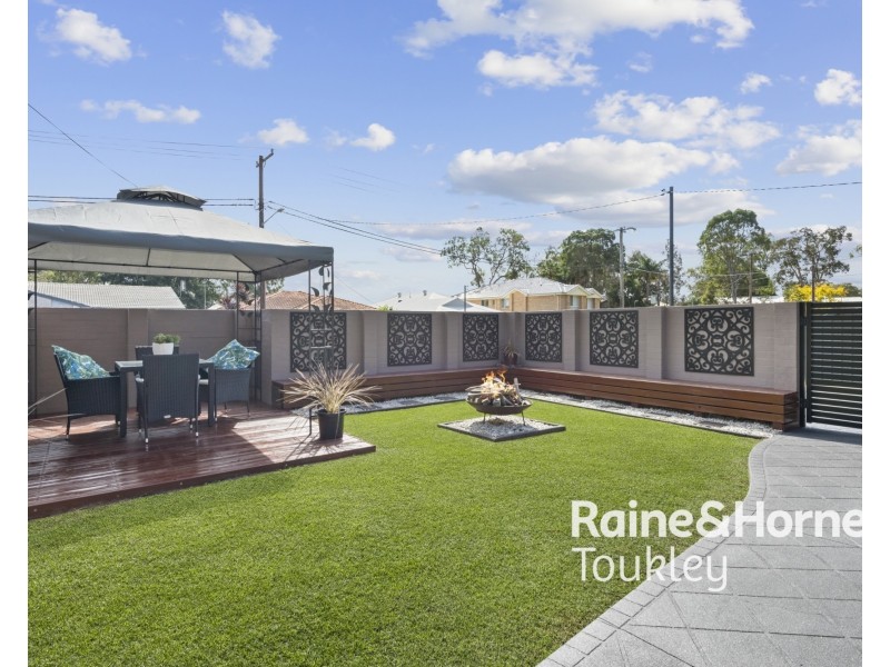 29 Ginganup Road, Summerland Point NSW 2259