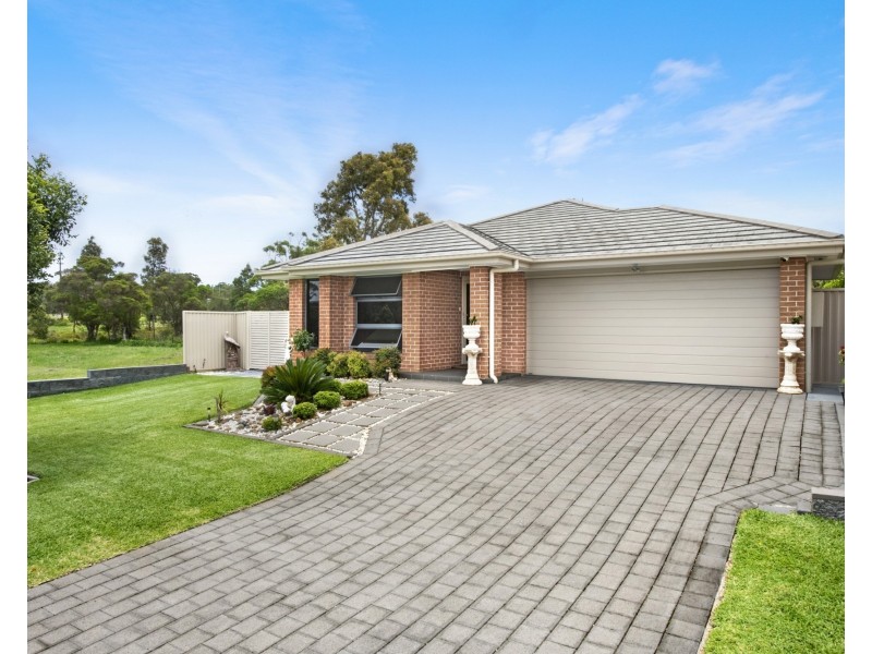 37 Grasstree Avenue, Woongarrah NSW 2259