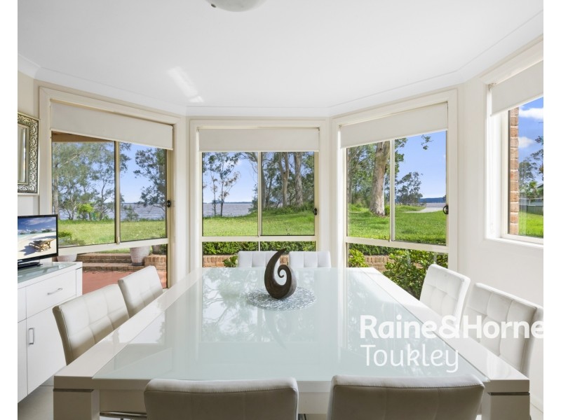 264 Tuggerawong Road, Tuggerawong NSW 2259