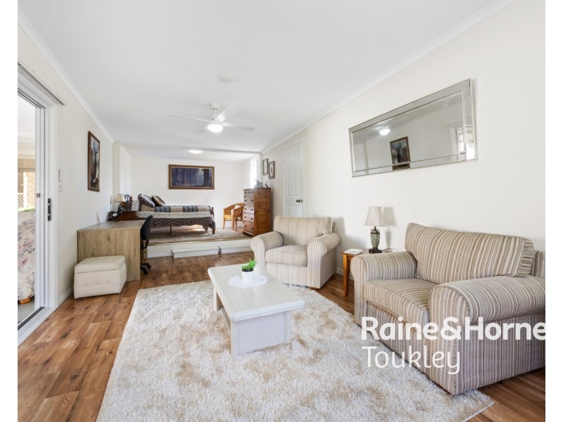 264 Tuggerawong Road, Tuggerawong NSW 2259