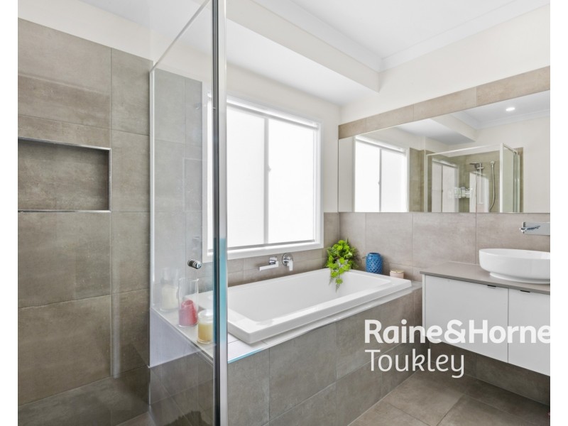 15 Burindi Street, Gwandalan NSW 2259