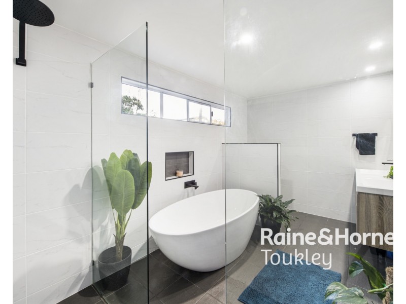 46 Second Avenue, Toukley NSW 2263