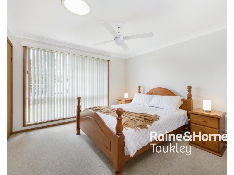 31 Lake Street, Wyee Point NSW 2259