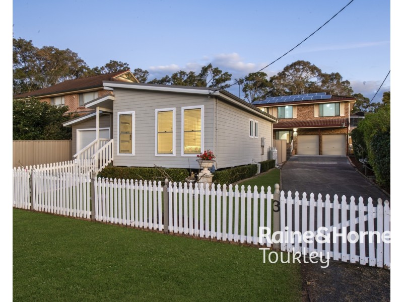 3 Saturday Street, Tuggerawong NSW 2259