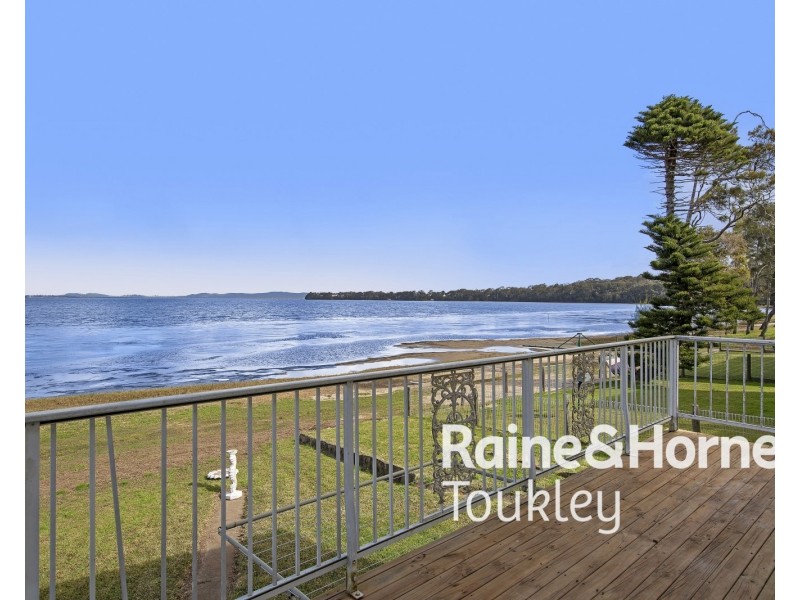 58 Marks Road, Gorokan NSW 2263