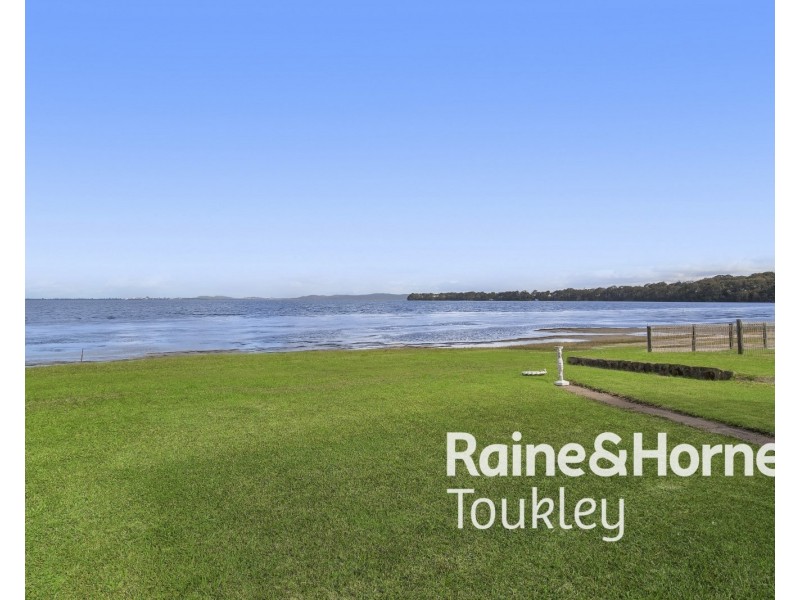58 Marks Road, Gorokan NSW 2263