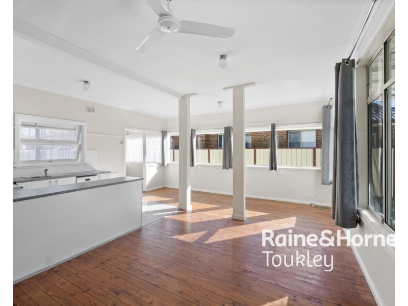 20 Heador Street, Toukley NSW 2263