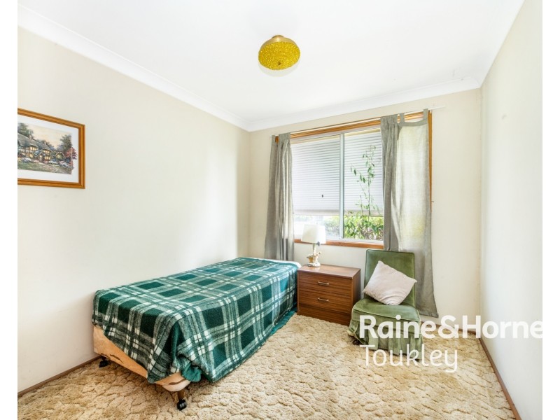 35 Vernon Avenue, Gorokan NSW 2263