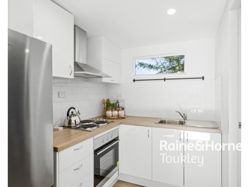 89 Coonanga Avenue, Budgewoi NSW 2262