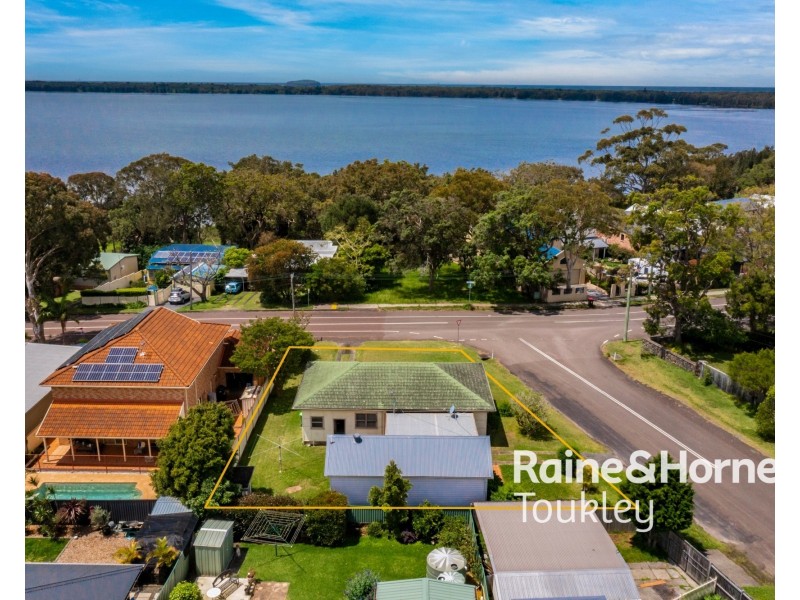 66 Sunrise Avenue, Halekulani NSW 2262