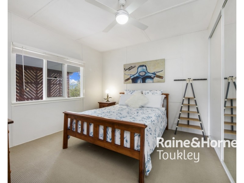 66 Sunrise Avenue, Halekulani NSW 2262