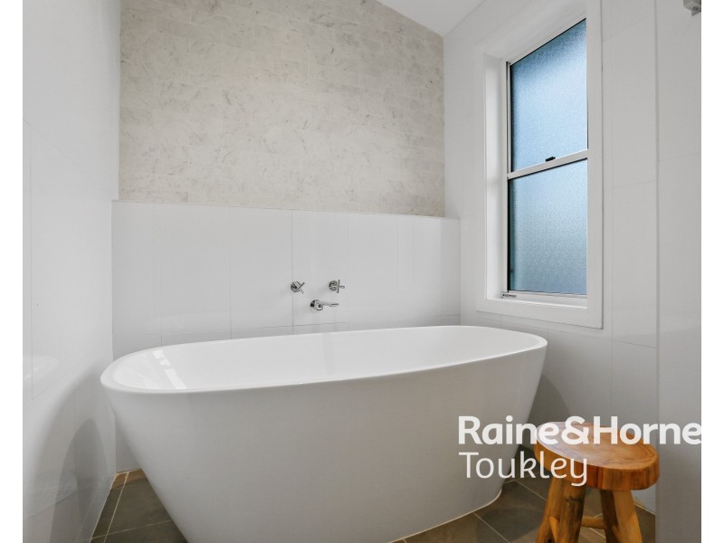 49 Huene Avenue, Halekulani NSW 2262