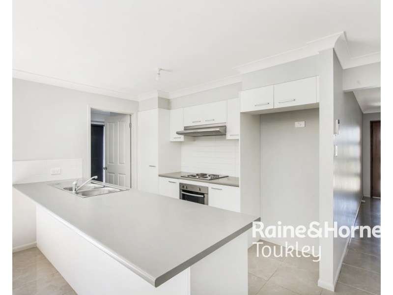 1 Fourth Avenue, Toukley NSW 2263